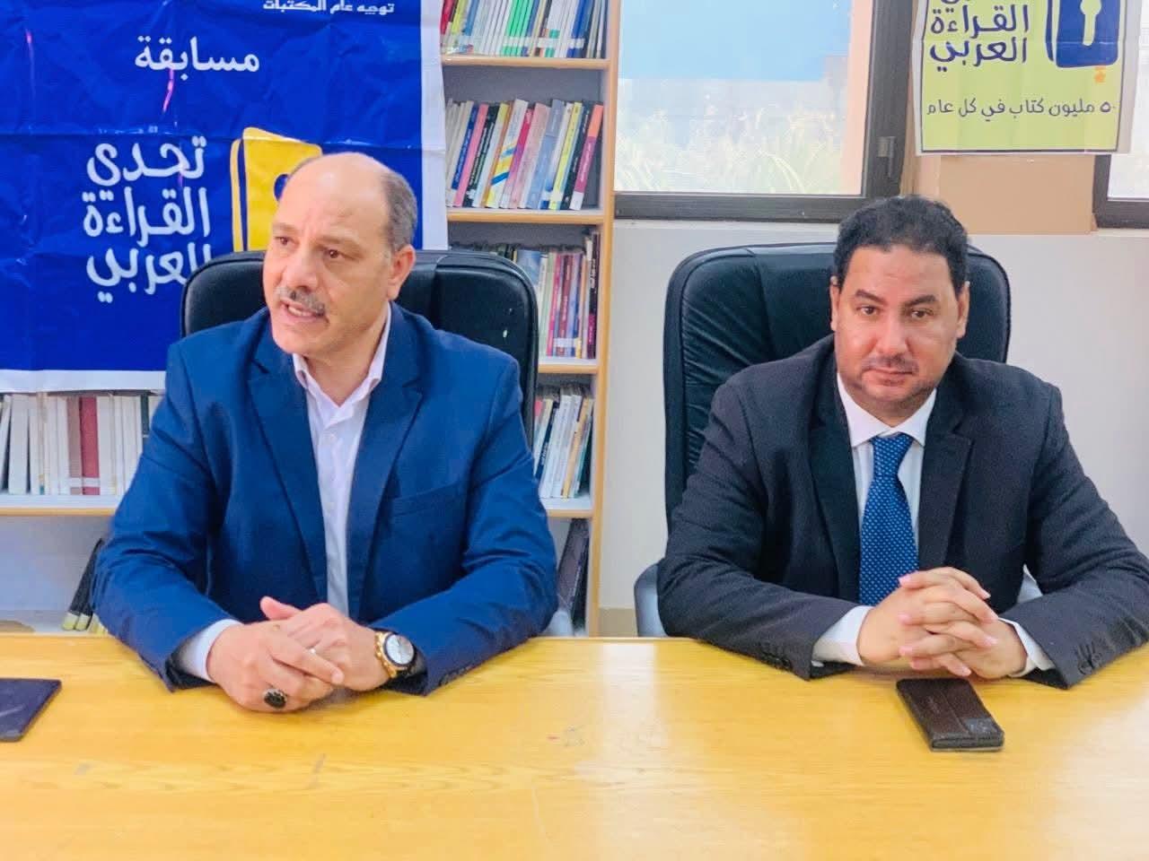 طلاب إعلام الإسكندرية في لقاء مفتوح مع مدير تعليم الإسكندرية