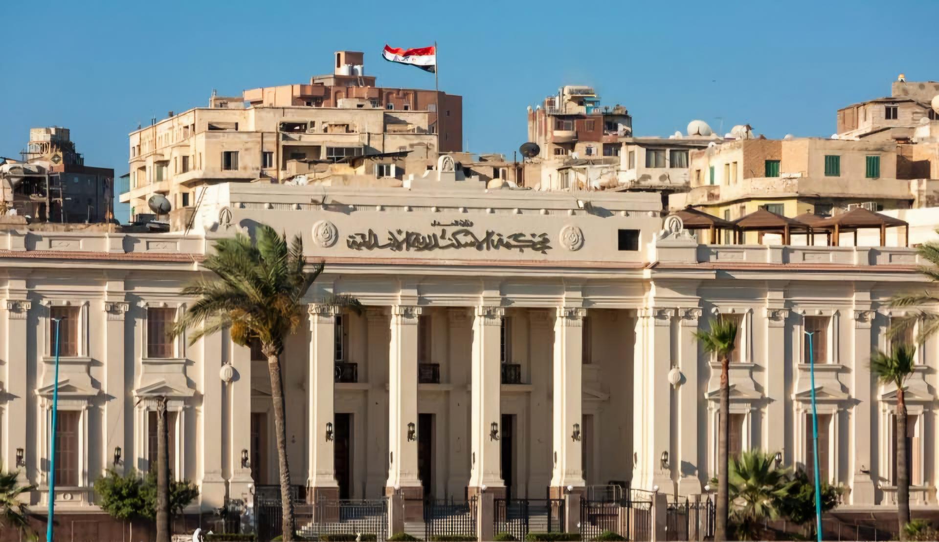 إحالة أوراق بائع خضروات للمفتي قال سائق تروسيكل