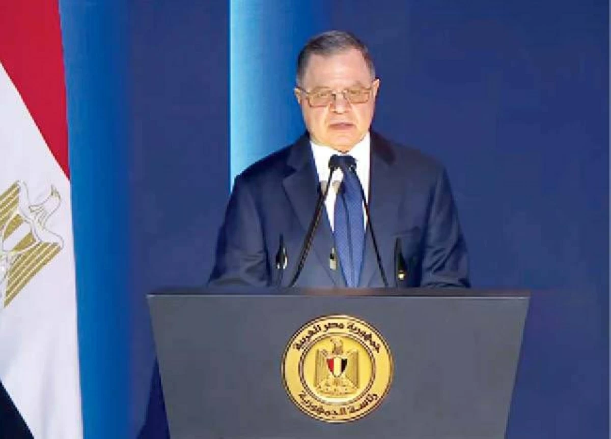 وزير الداخلية يهنئ عمال مصر بعيدهم: إسهامات متواصلة في دعم مسيرة البناء والتنمية