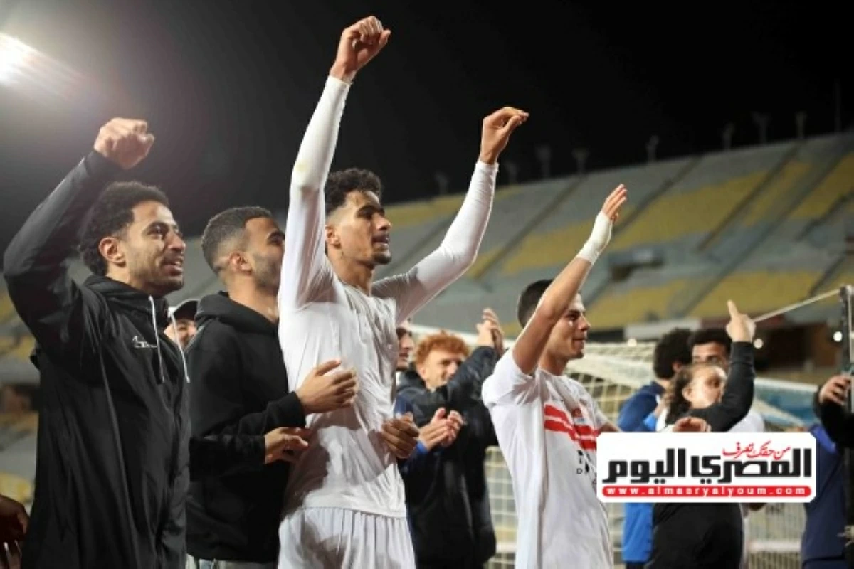 «الكسبان مستمر».. نجم الأهلي السابق يشيد بأداء الزمالك قبل نهائي الكونفدرالية.. ويتوقع تتويج الأبيض بالدوري