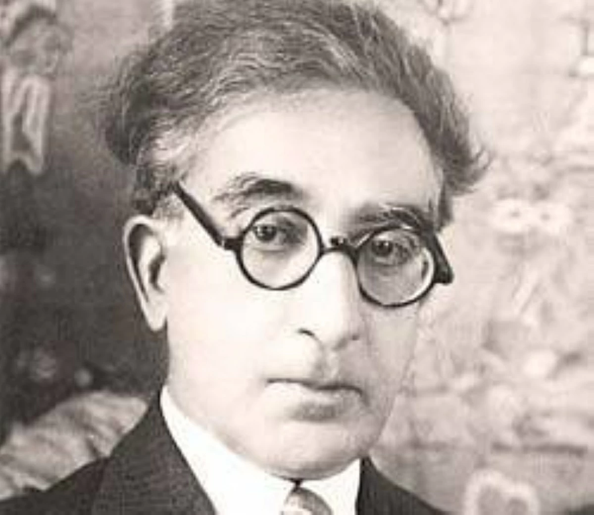 «زي النهاردة».. وفاة الشاعر اليوناني السكندري كفافيس في 29 إبريل 1933