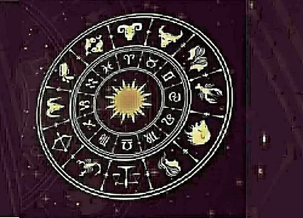 برج العقرب حظك اليوم الجمعة 9 يناير 2026.. تحولات إيجابية وبداية دورة مهنية جديدة