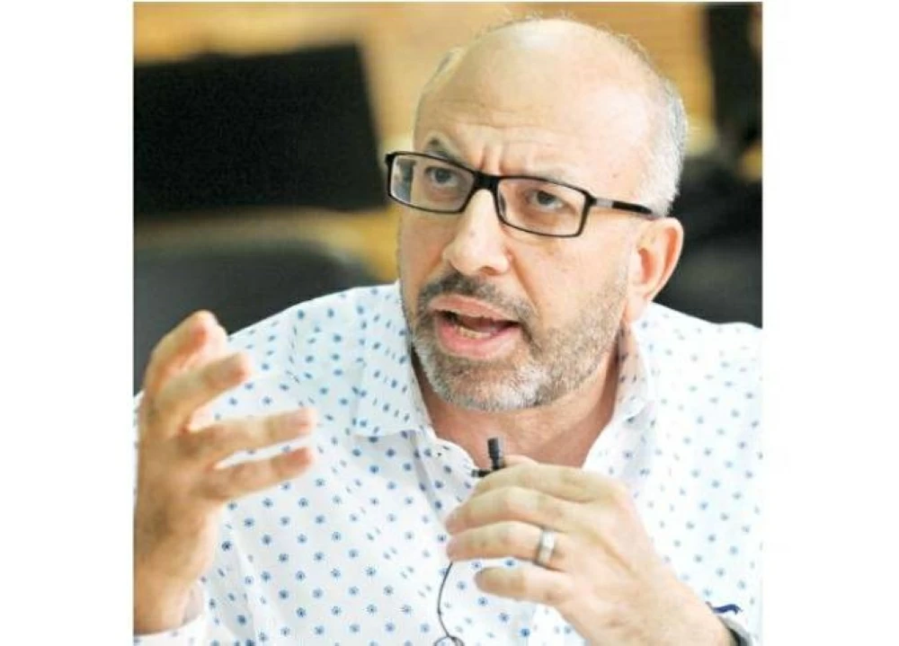 خطة بديلة.. حسام المندوه يكشف مفاجأة بشأن أرض الزمالك بأكتوبر