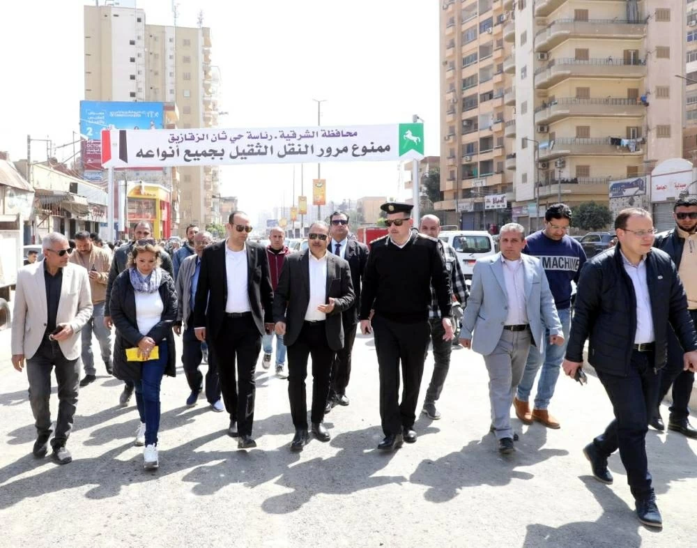 عقب الإنتهاء من أعمال الصيانة.. محافظ الشرقية يعلن بدء تشغيل كوبرى الصاغة بالزقازيق