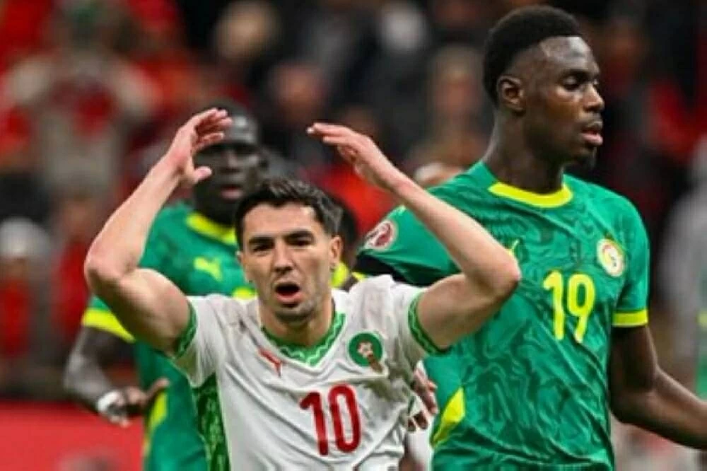 لويس إنريكي يدافع عن إبراهيم دياز بعد إهداره ركلة جزاء المغرب أمام السنغال