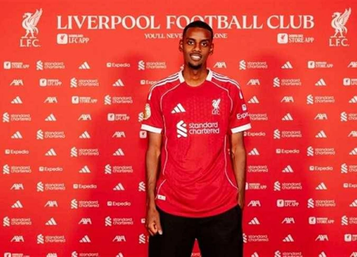 إيزاك يقود هجوم تشكيل ليفربول المتوقع أمام أستون فيلا بالدوري الإنجليزي