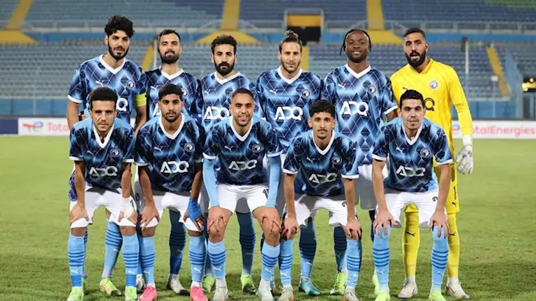 بيراميدز يفتح النار على التحكيم: "من يعوض النادي عن حرمانه من التتويج بالدوري؟"