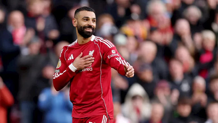 "لا يُصدق ولم أرَ مثله".. لاعب ليفربول يكشف ما فعله محمد صلاح معه