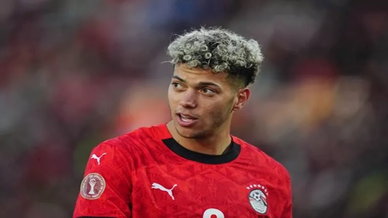 أول رد فعل من إمام عاشور بعد قرار الأهلي بإيقافه