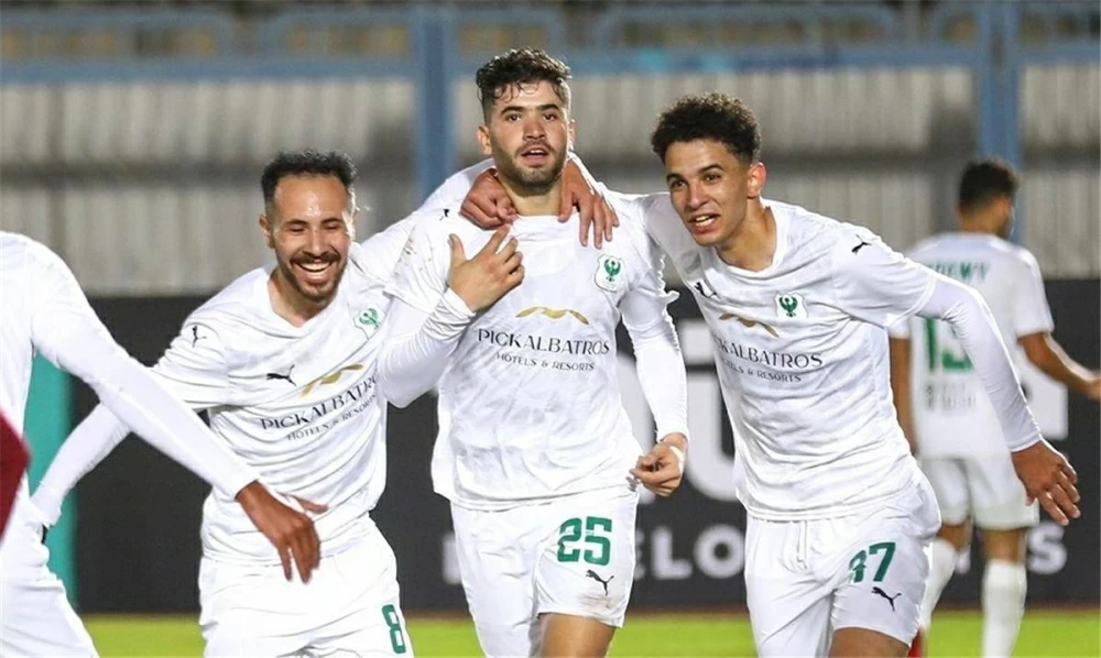 بعد التأهل في الكونفدرالية.. المصري البورسعيدي يحسم جدل مستقبل نبيل الكوكي