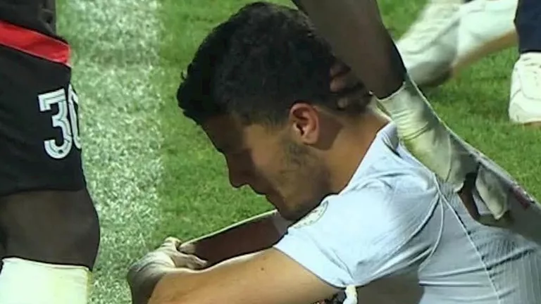 "أكثر من ركلة جزاء".. سر انهيار محمد شحاتة بعد مباراة اتحاد العاصمة"